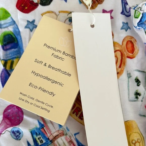 Little Snuggles DisneyLand Pajama Set - Picture 4 of 10